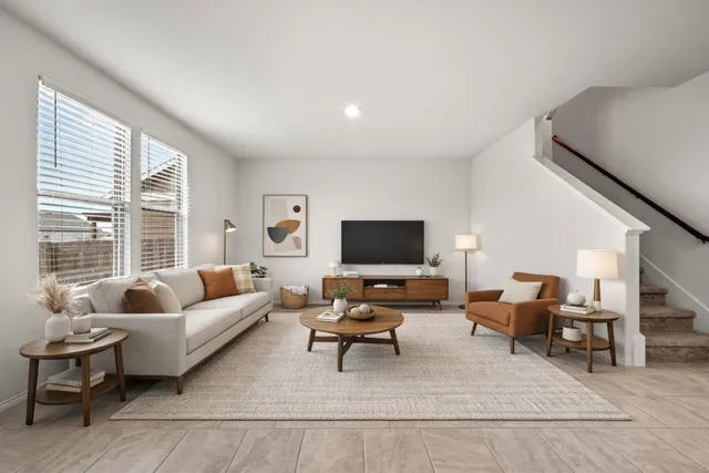 $2,400 | 271 Grace Lilly Drive, Buda, TX 78610