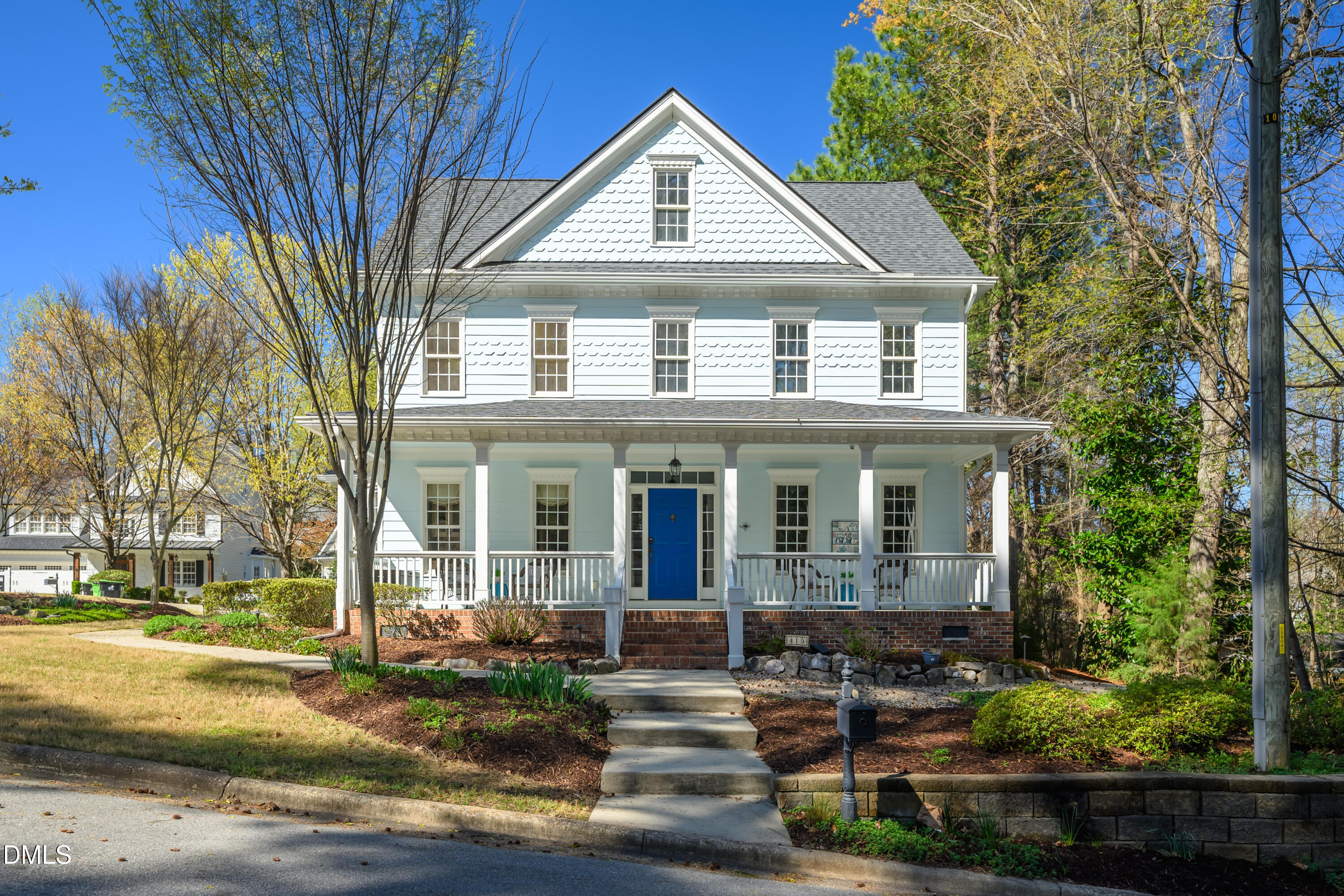 415 Fairview Road Apex, NC 27502 - Photo 4 of 55 1 -415 fairview rd, exterior