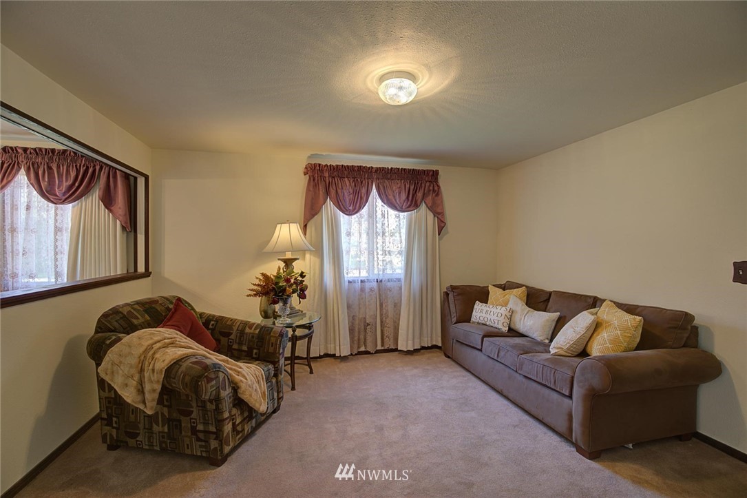 222 Endresen Road Hoquiam, WA 98550 - Photo 3 of 34 Gallery Image 3