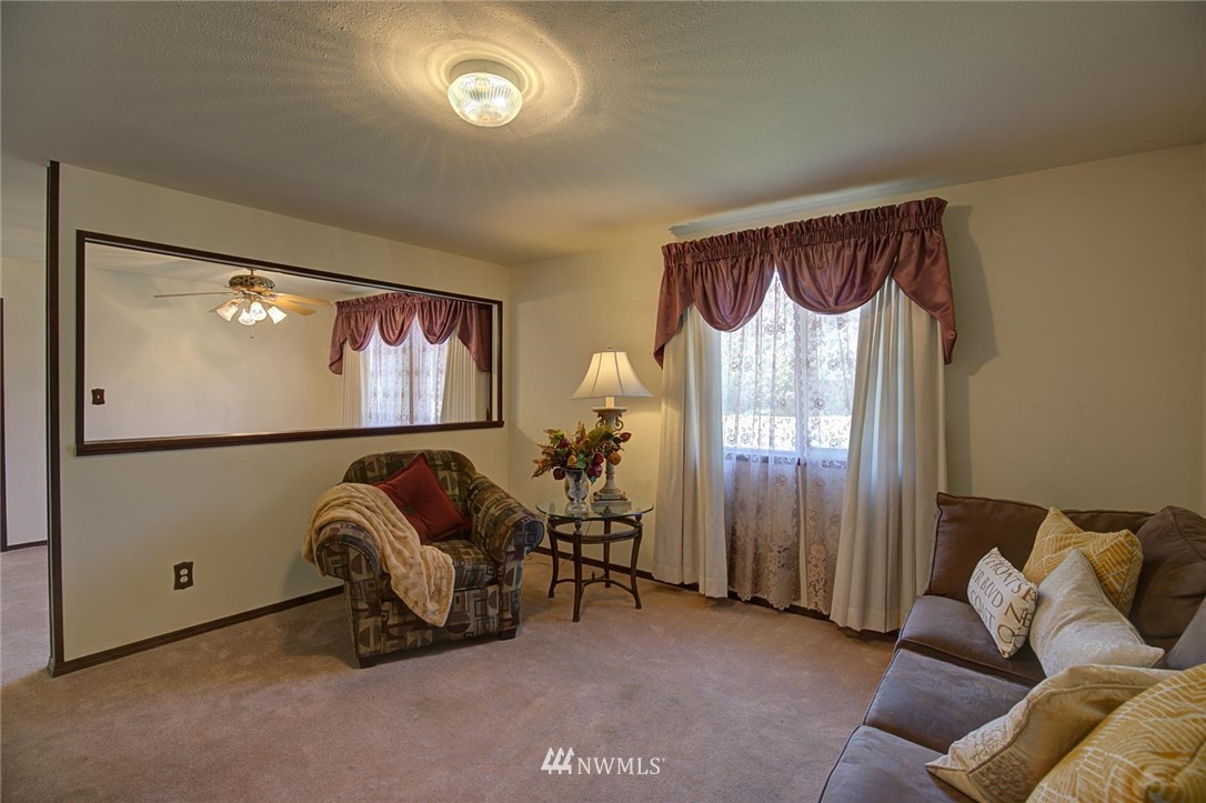 222 Endresen Road Hoquiam, WA 98550 - Photo 4 of 34 Gallery Image 4