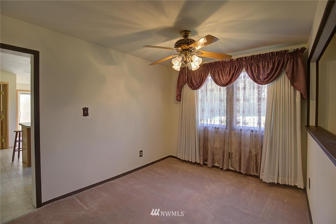 222 Endresen Road Hoquiam, WA 98550 - Photo 5 of 34 Gallery Image 5