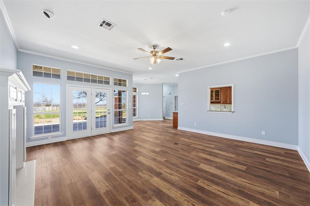 693 McLaughlin Road Woodway, TX 76712 - Photo 6 of 37