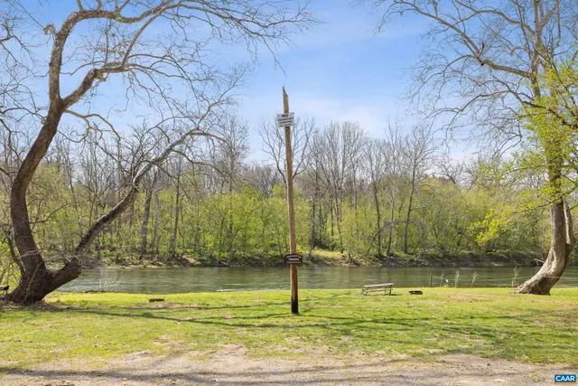 $349,000 | 136 Wildwood Lane, Shenandoah, VA 22849