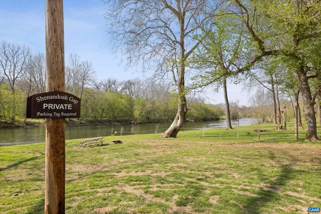 $349,000 | 136 Wildwood Lane, Shenandoah, VA 22849