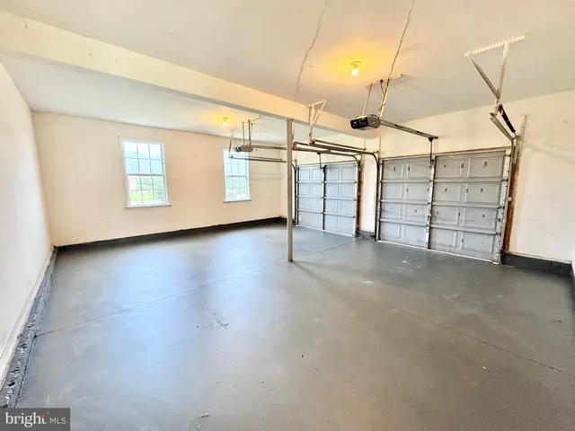 a view of a indoor garage