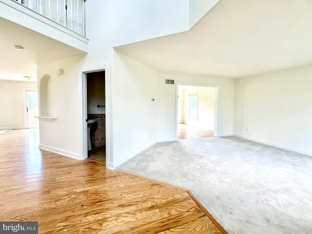 a view of empty room