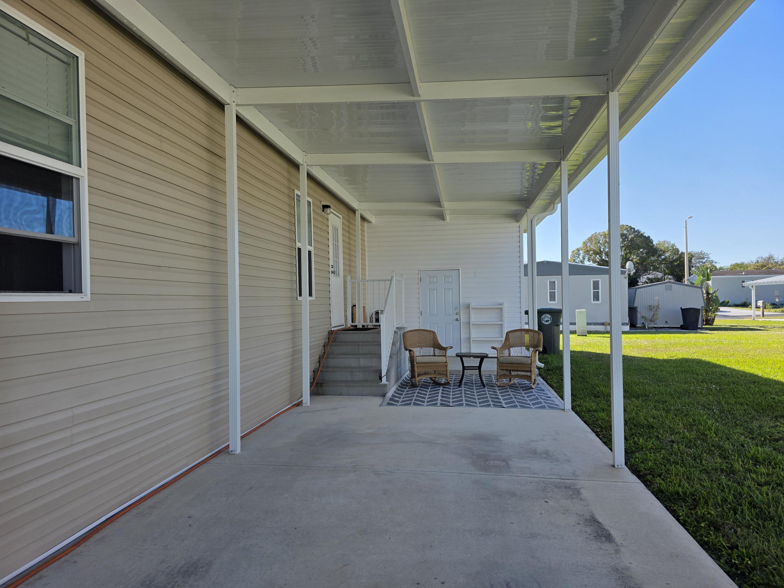 99 Sandhill Boulevard Fort Pierce, FL 34982 - Photo 2 of 20 1000048412