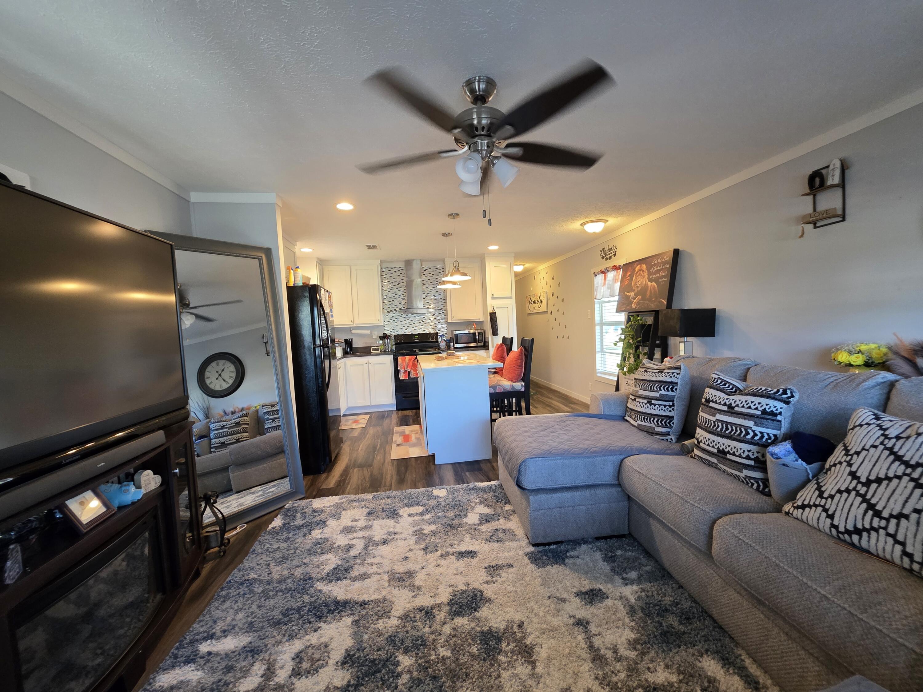 99 Sandhill Boulevard Fort Pierce, FL 34982 - Photo 5 of 20 1000048434