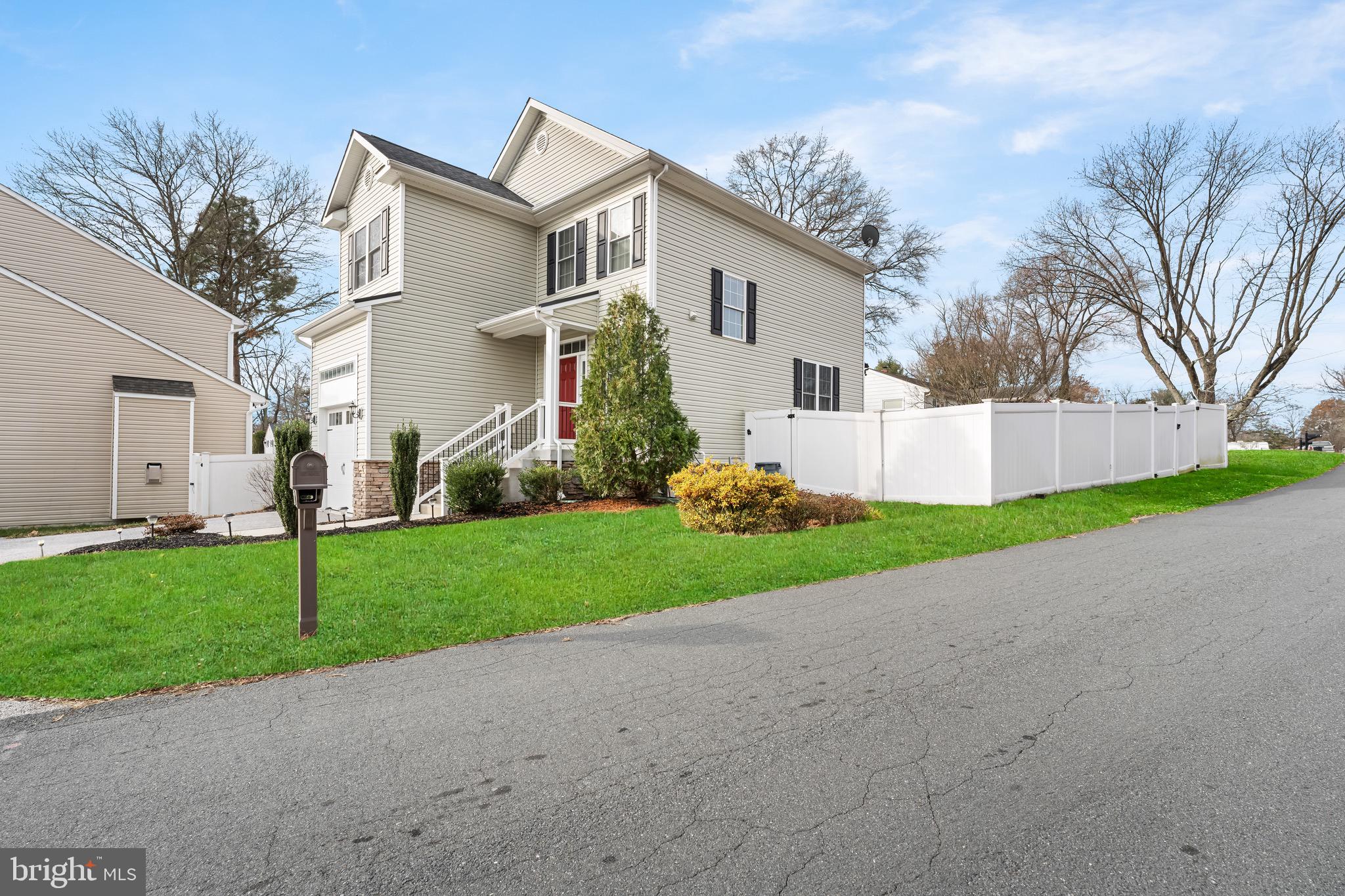 1401 Disney Road Severn, MD 21144 - Photo 5 of 32
