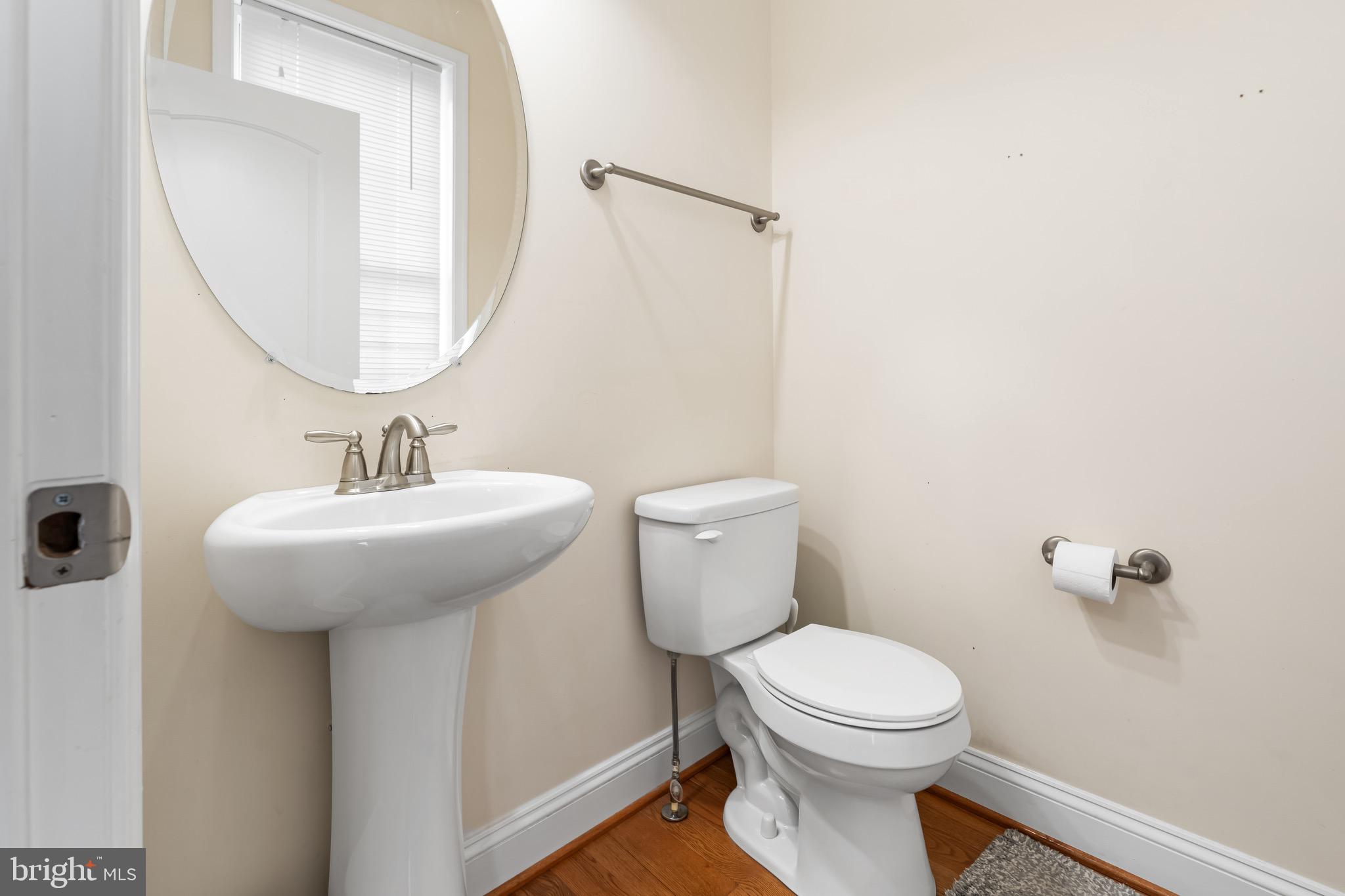 1401 Disney Road Severn, MD 21144 - Photo 6 of 32