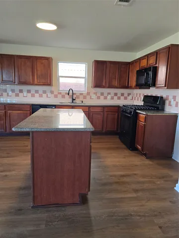 $2,450 | 3506 Lanesborough Drive, Missouri City, TX 77459