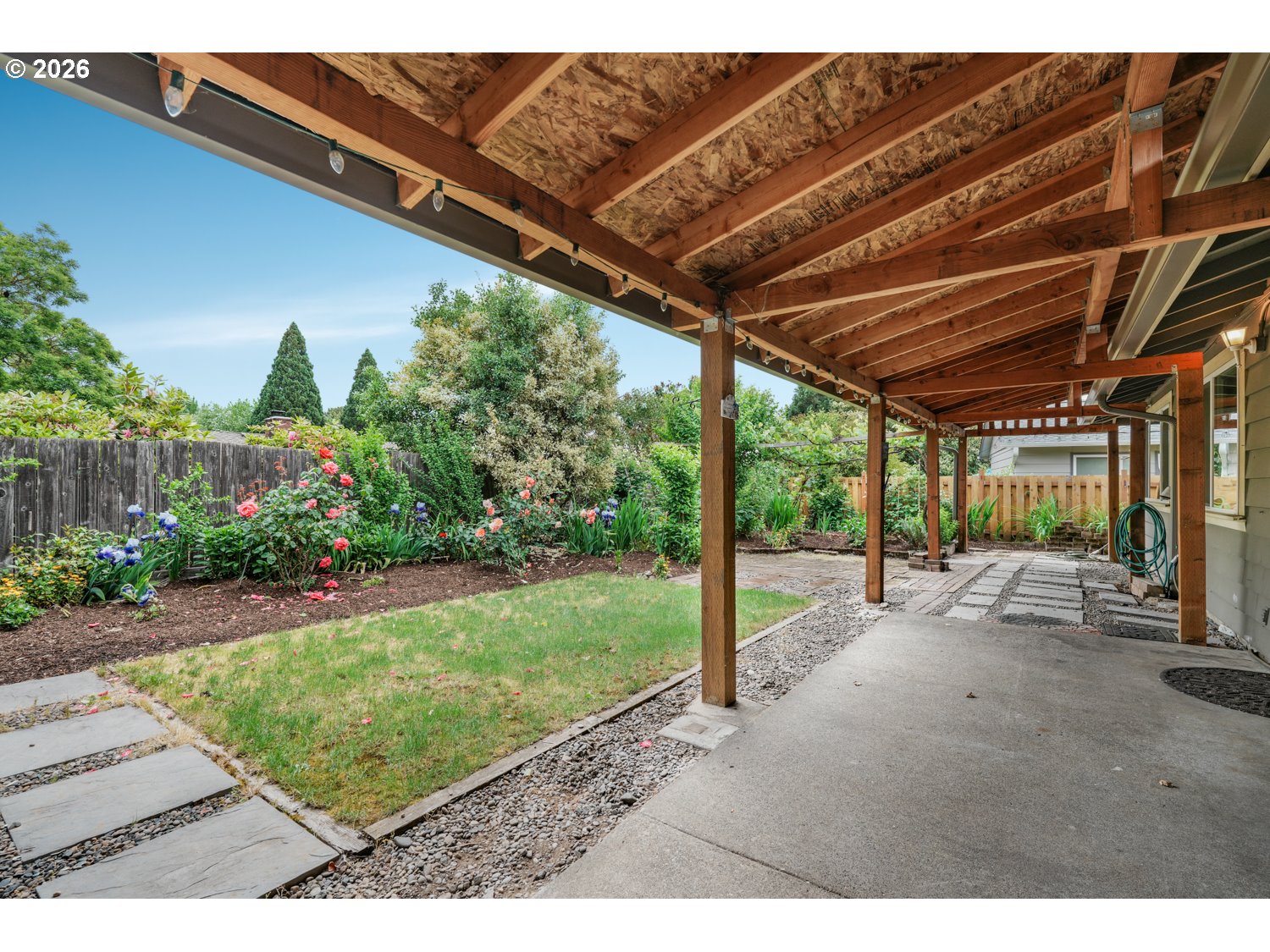 9588 Southwest Frewing Court Tigard, OR 97223 - Photo 23 of 30
