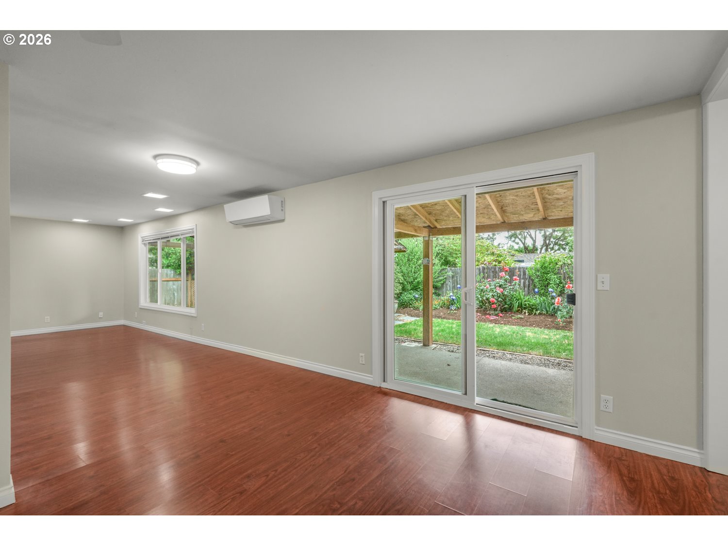 9588 Southwest Frewing Court Tigard, OR 97223 - Photo 8 of 30