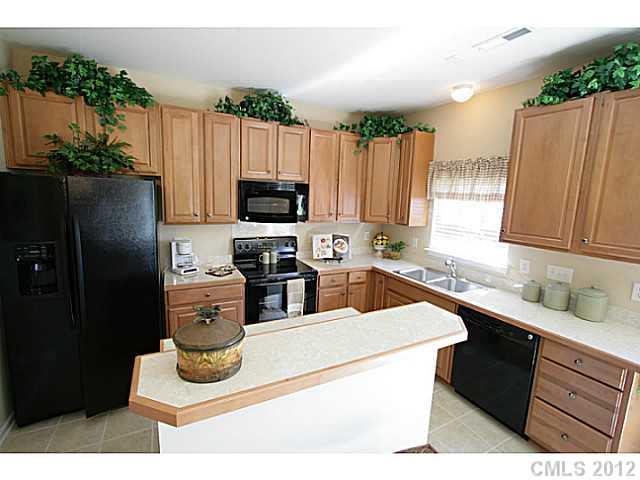 4039 Clover Road Northwest, Unit 15 Concord, NC 28027 - Photo 4 of 16 Gallery Image 4