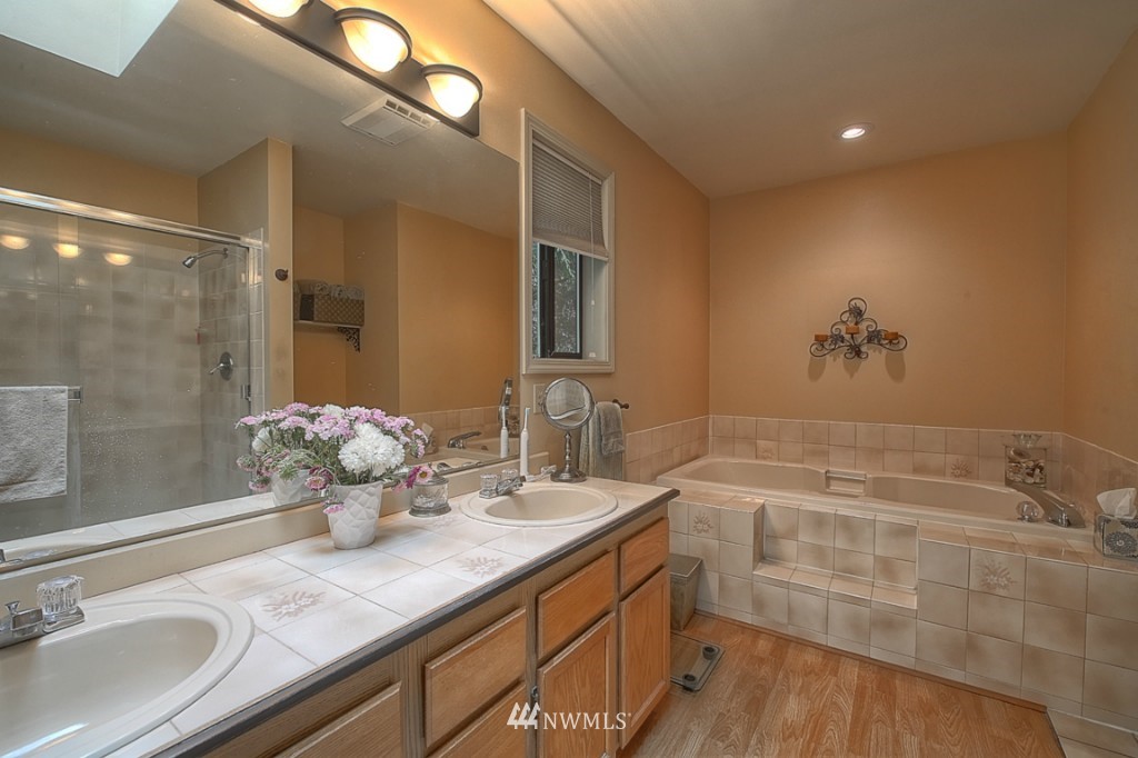 20004 York Drive Bothell, WA 98012 - Photo 14 of 20