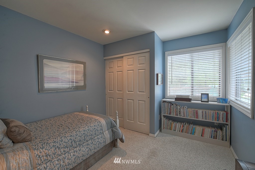 20004 York Drive Bothell, WA 98012 - Photo 17 of 20