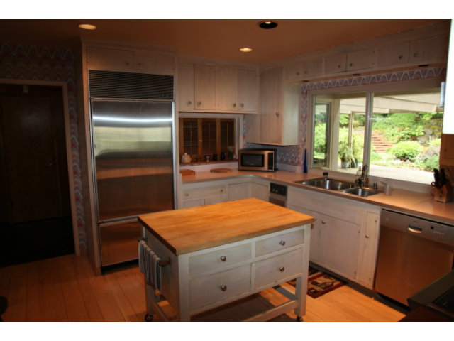 25 Bridge Road Hillsborough, CA 94010 - Photo 4 of 20