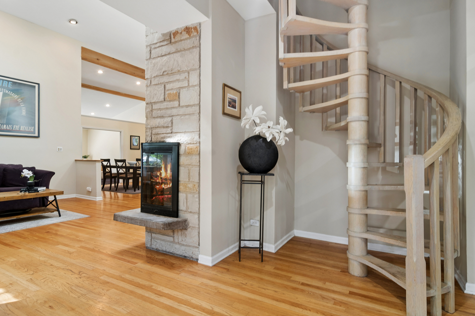 211 Blackhawk Road Highland Park, IL 60035 - Photo 13 of 28 Gallery Image 13