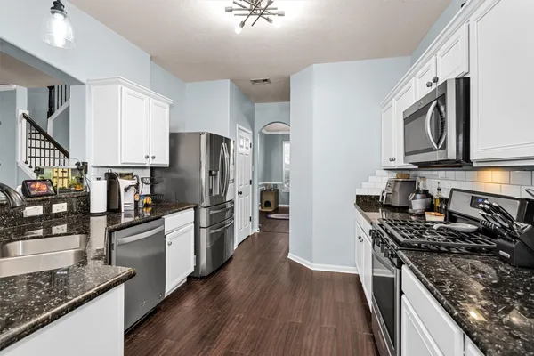 $379,000 | 10635 Forest Creek Drive, Conroe, TX 77318