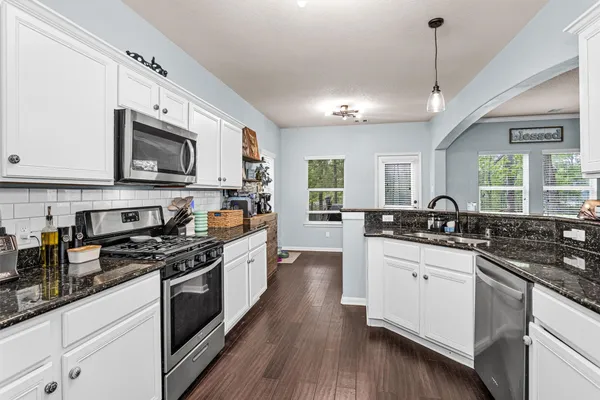 $379,000 | 10635 Forest Creek Drive, Conroe, TX 77318