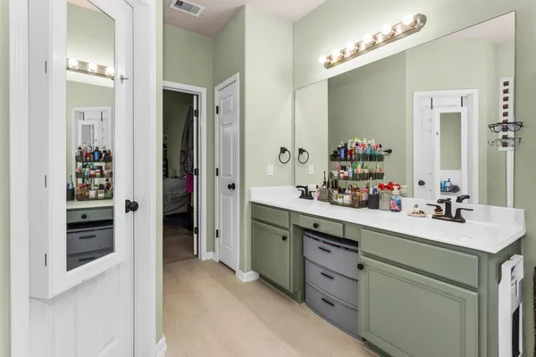 $379,000 | 10635 Forest Creek Drive, Conroe, TX 77318