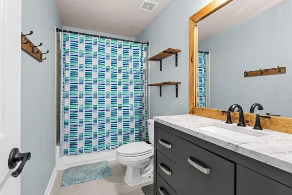 $379,000 | 10635 Forest Creek Drive, Conroe, TX 77318