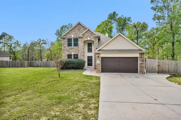 $379,000 | 10635 Forest Creek Drive, Conroe, TX 77318