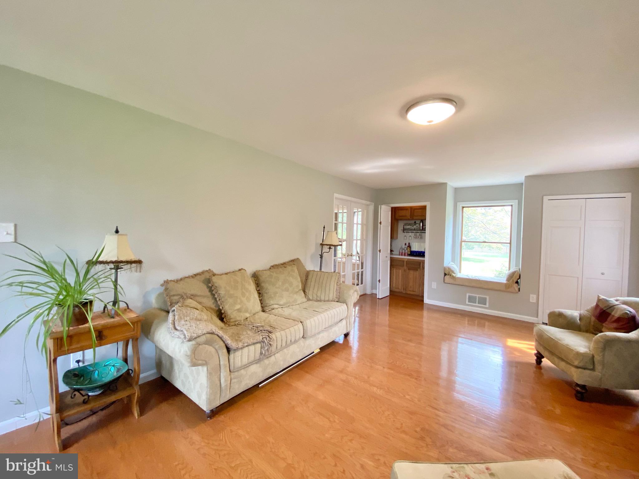 153 Crosswicks Chesterfield Road Chesterfield, NJ 08515 - Photo 10 of 55 Gallery Image 10
