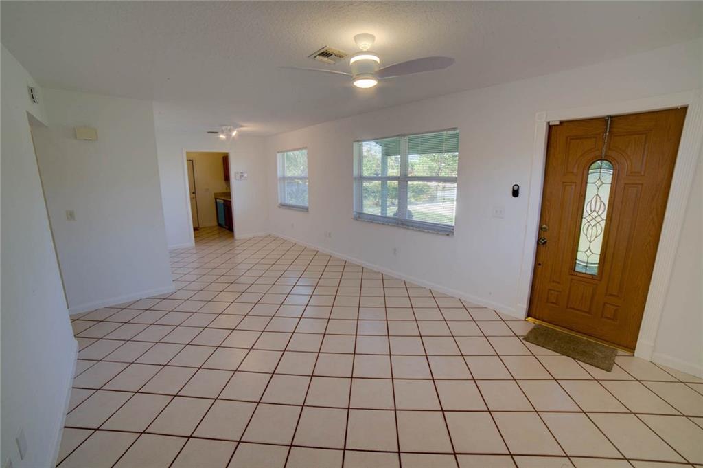 5888 Lime Road West Palm Beach, FL 33413 - Photo 5 of 22 Gallery Image 5