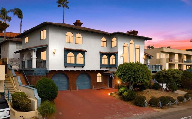 $4,275,000 | 1421 San Elijo Avenue, Cardiff-by-the-Sea, CA 92007