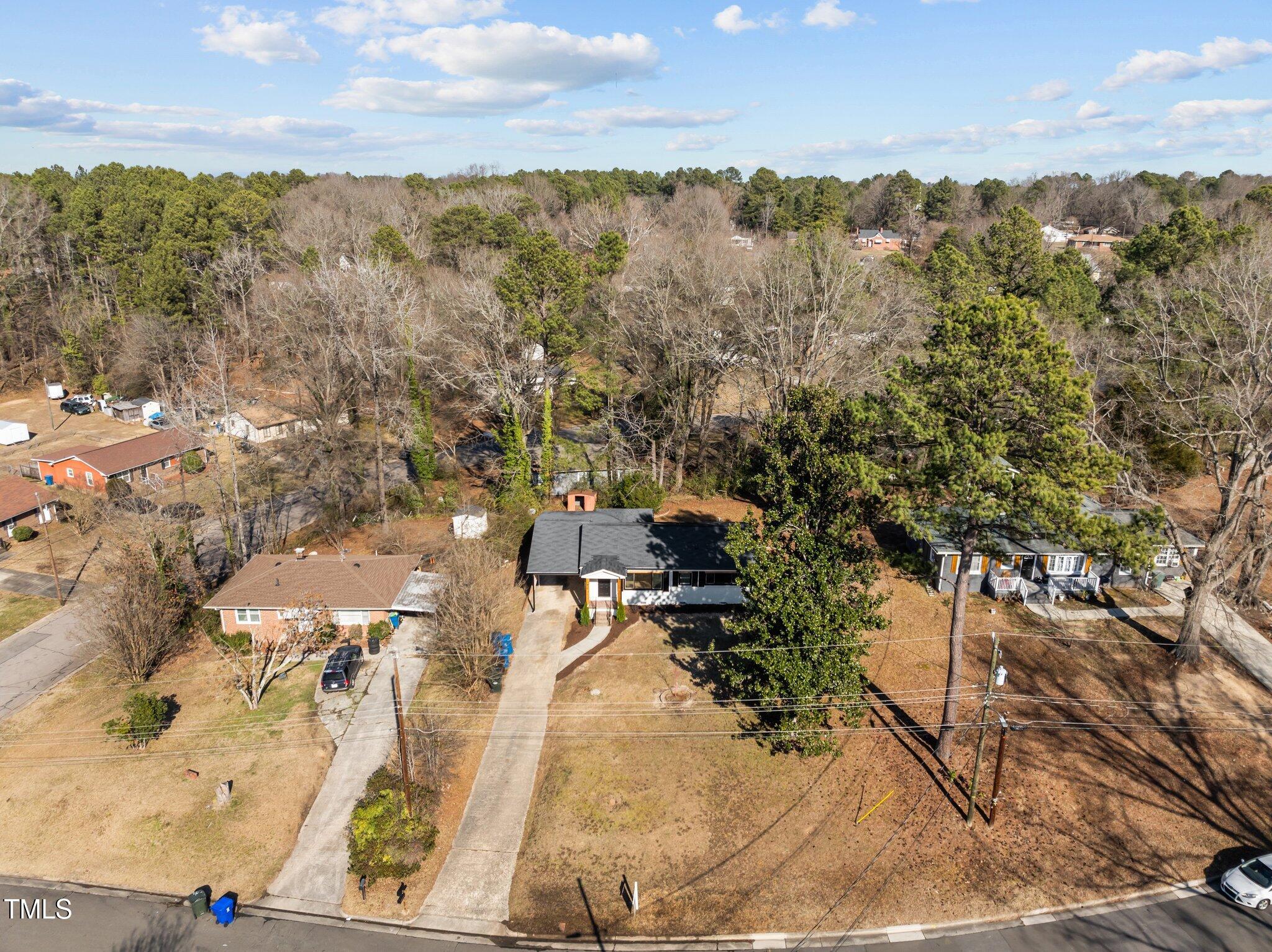 1805 Pritchard Place Durham, NC 27707 - Photo 41 of 46 a view of city and mountain