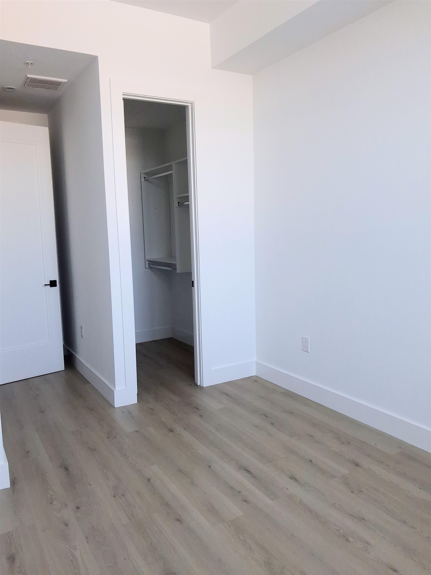 491 Broadway, Unit 202 Bayonne, NJ 07002 - Photo 12 of 16 Gallery Image 12