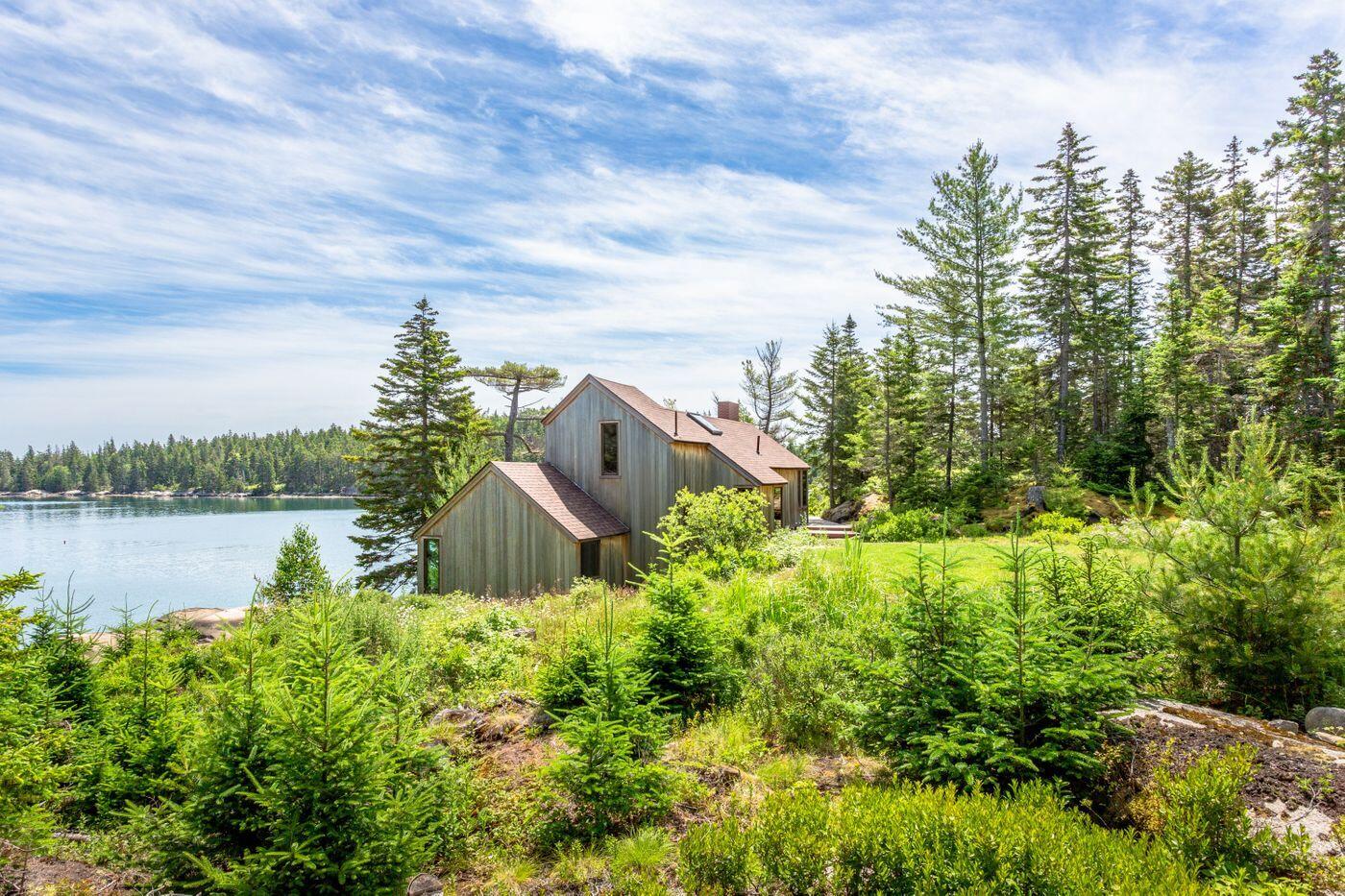 52 Starboard Rock Road Vinalhaven, ME 04863 - Photo 44 of 54 W44-ME2210_38N