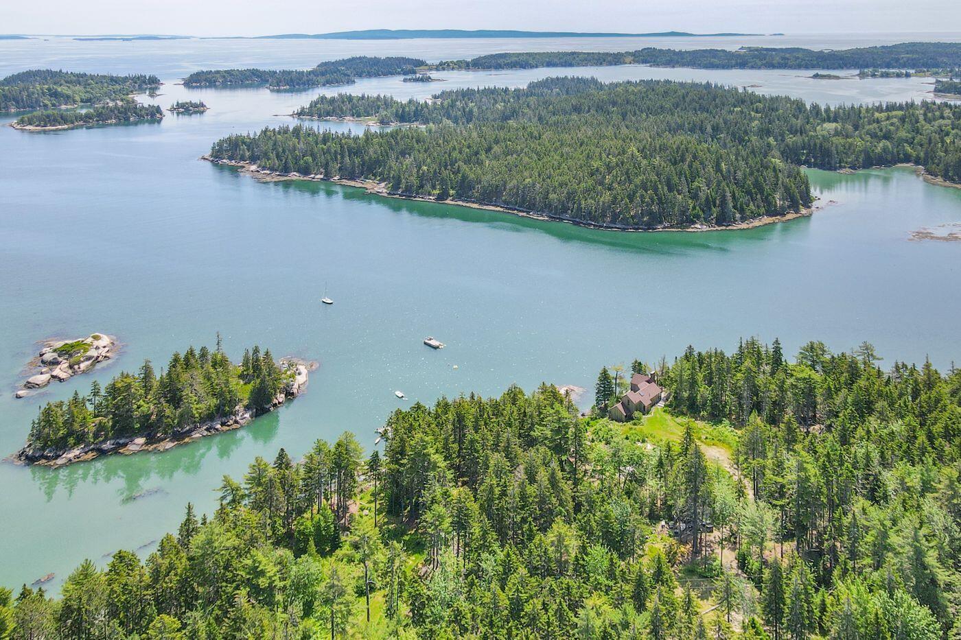 52 Starboard Rock Road Vinalhaven, ME 04863 - Photo 52 of 54 W52-ME2210_2