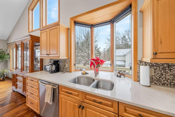 $899,900 | 9673 Lake Drive, Mecosta, MI 49332