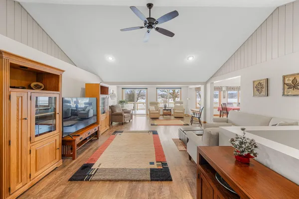 $899,900 | 9673 Lake Drive, Mecosta, MI 49332