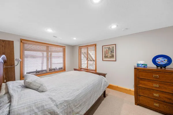 $899,900 | 9673 Lake Drive, Mecosta, MI 49332