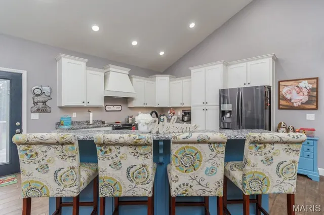 $649,900 | 25243 State Highway 32, Lebanon, MO 65536