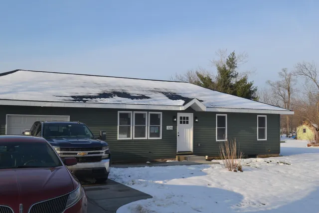 $349,900 | 325 East Battle Creek Street, Galesburg, MI 49053