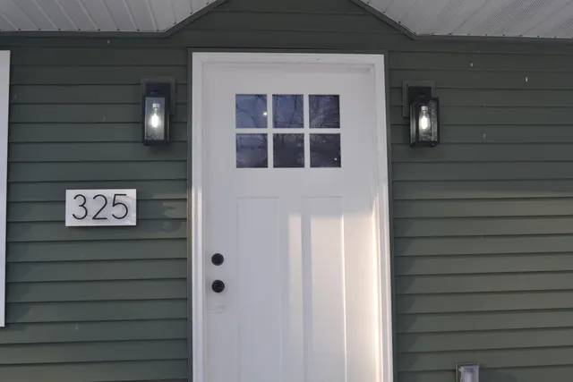 $349,900 | 325 East Battle Creek Street, Galesburg, MI 49053