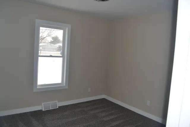 $349,900 | 325 East Battle Creek Street, Galesburg, MI 49053