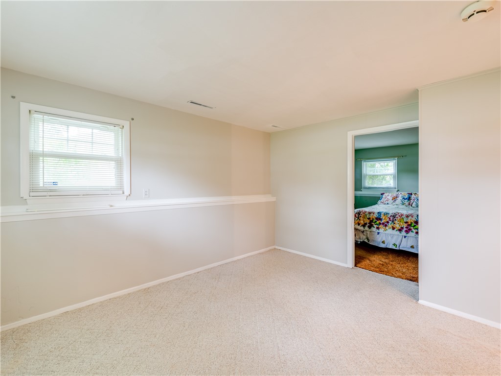 104 Armbruster Road Henrietta, NY 14623 - Photo 17 of 40