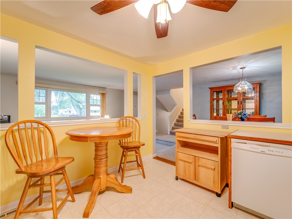 104 Armbruster Road Henrietta, NY 14623 - Photo 8 of 40