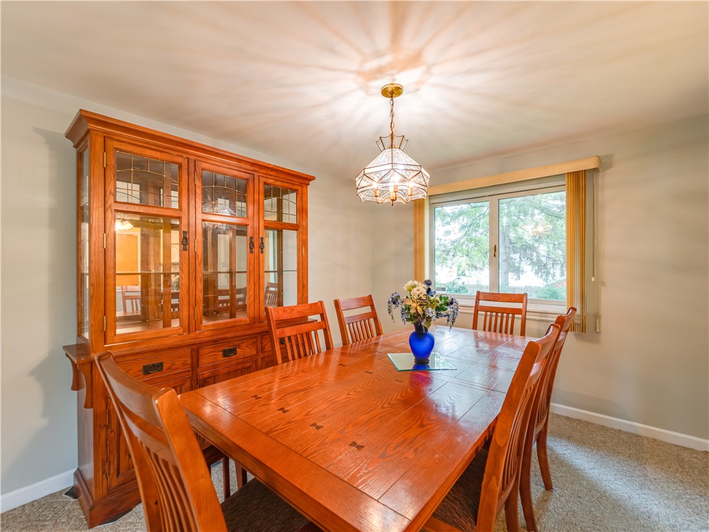 104 Armbruster Road Henrietta, NY 14623 - Photo 10 of 40