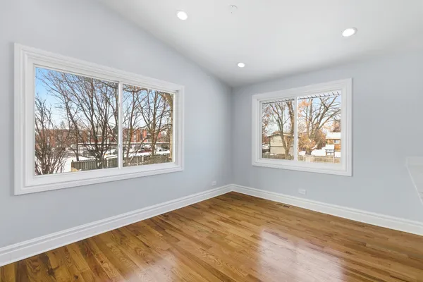 $655,000 | 134 Lunt Avenue, Schaumburg, IL 60193
