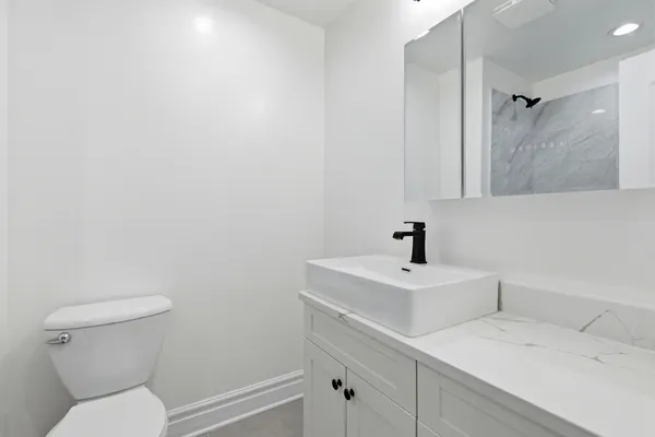 $655,000 | 134 Lunt Avenue, Schaumburg, IL 60193