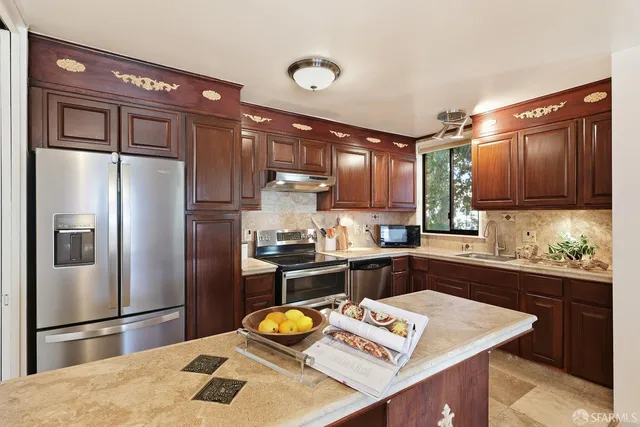 $1,038,000 | 12 Amber Drive, Unit 24, San Francisco, CA 94131