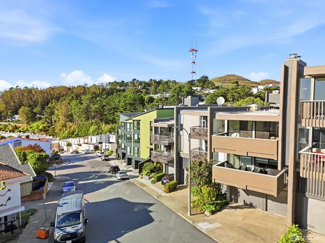 $1,038,000 | 12 Amber Drive, Unit 24, San Francisco, CA 94131