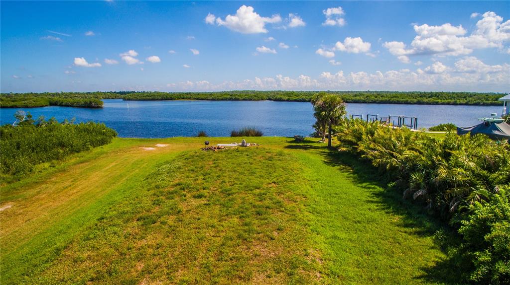 Deer Court Venice, FL 34293 - Photo 11 of 18 a view of an ocean from a yard