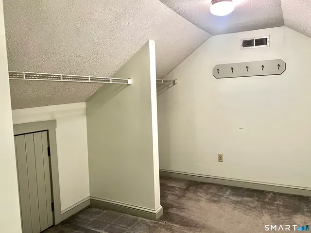 $2,000 | 77 Freestone Avenue, Portland, CT 06480